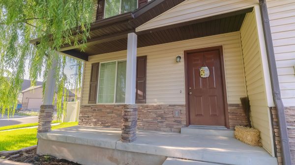 Cost of Concrete Porch Installation in North Charleston